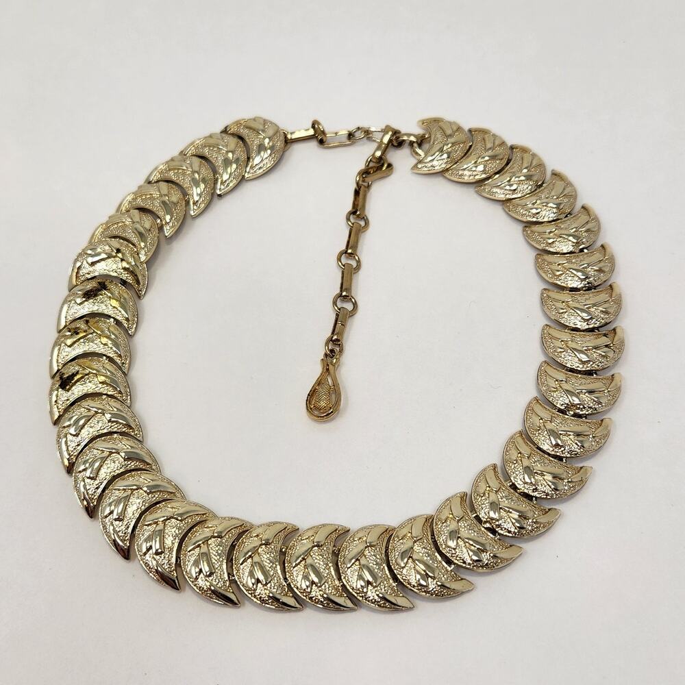 Coro Half Moon Gold Tone Link Choker Necklace Textured Adjustable Vintage MCM